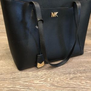 Micheal Kory Hand bag
